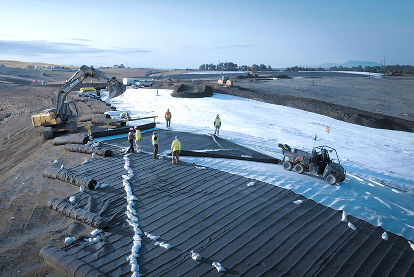 Drainage geosynthetics